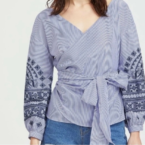Zara Blue Patterned Wrap Blouse - Picture 1 of 11